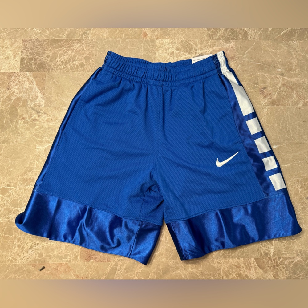 Nike Dri-Fit Basketball Shorts. Size S Kids. New with tags.